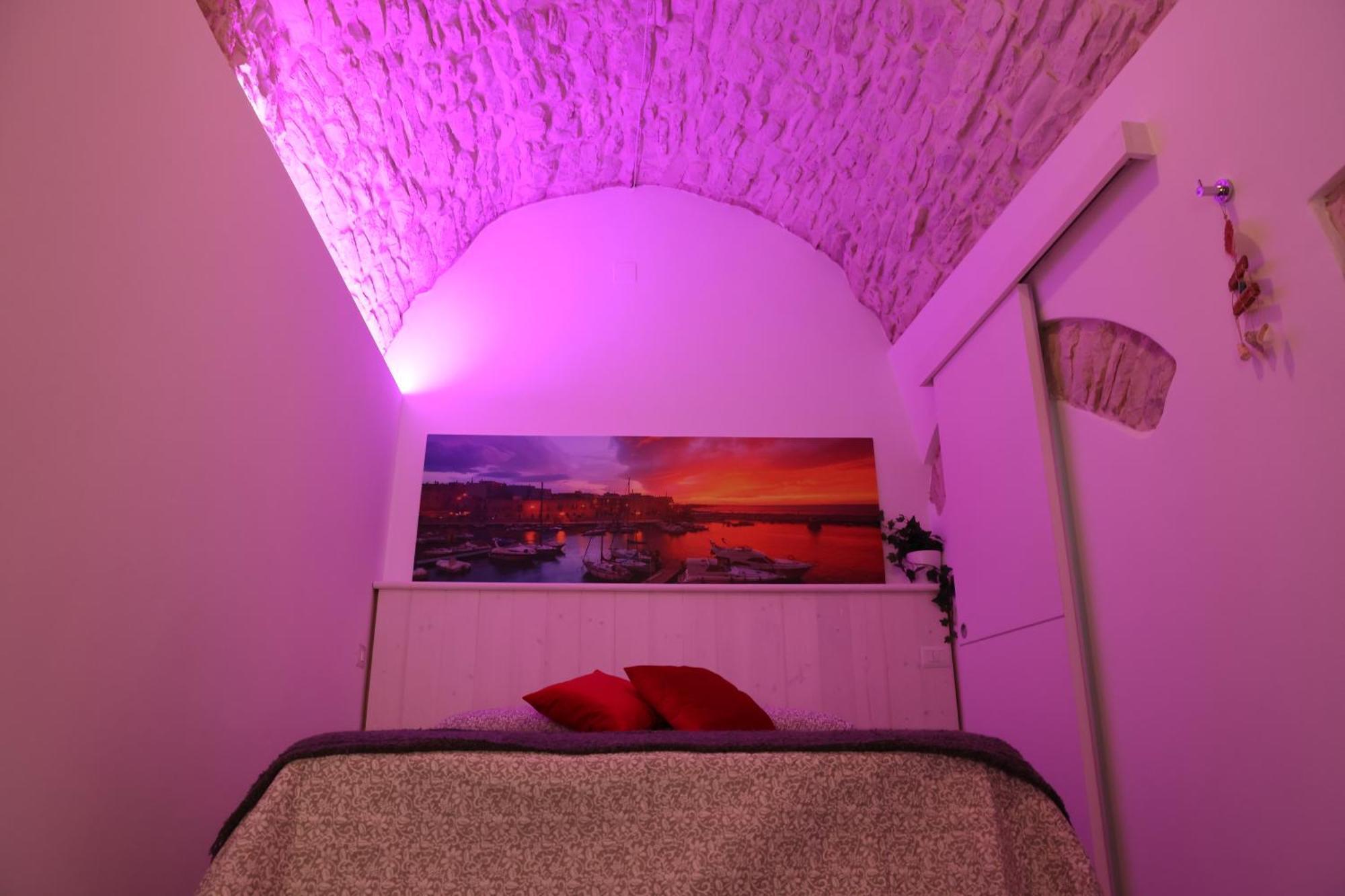 Room 20 - Piccola Camera In Pietra Bianca Giovinazzo Exteriör bild